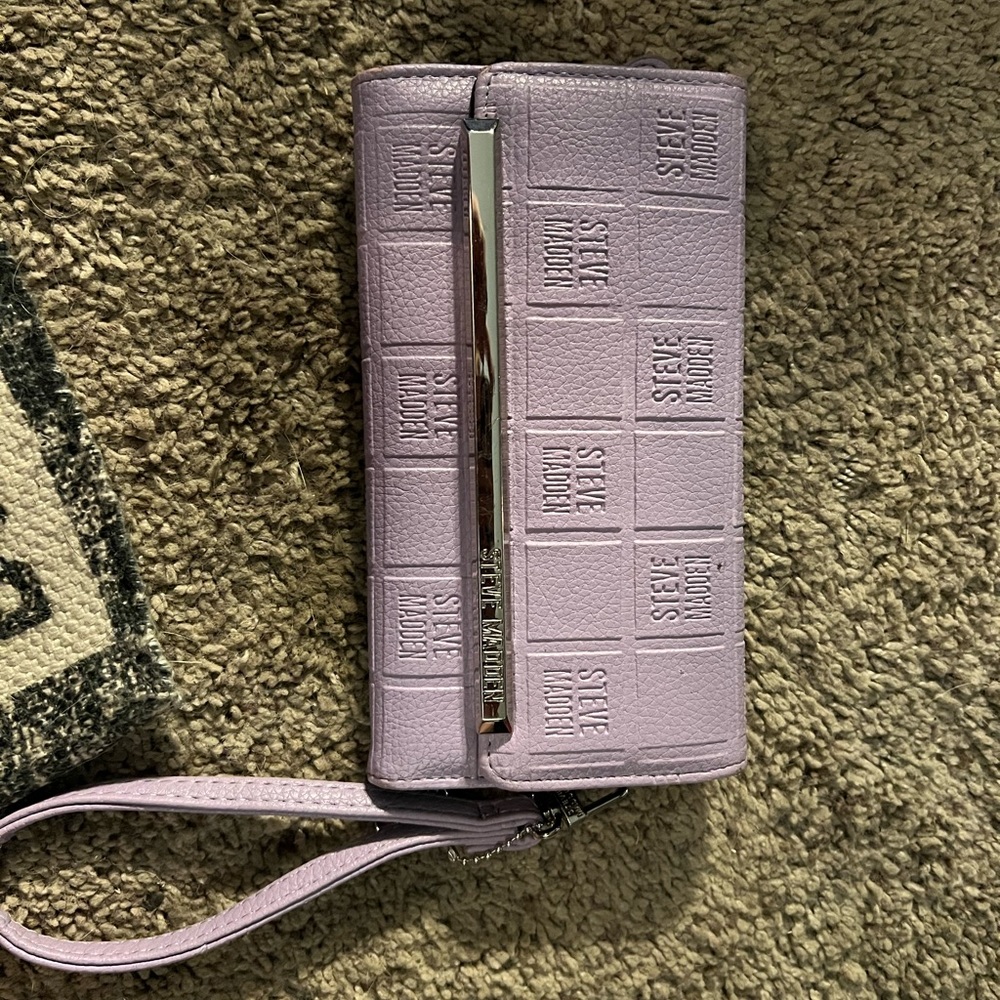 Steven Madden Tri-Fold Wallet